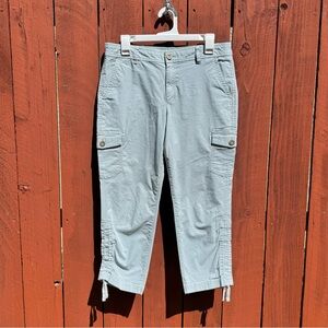 Eddie Bauer Hiking Cargo Capris Women’s Size 6